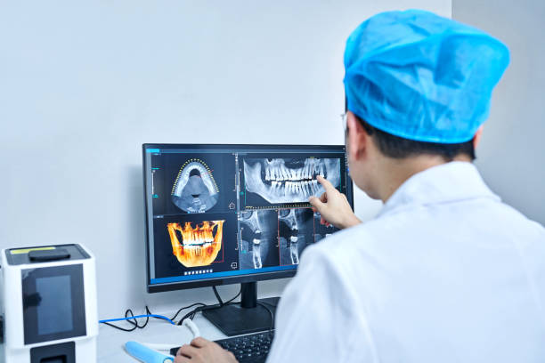 Best After-Hours Emergency Dentist in Oak Ridge, FL